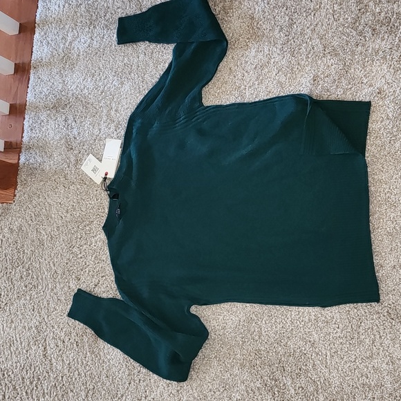 Ted Baker Sweaters - TED BAKER NWT CASHMERE BLEND FOREST GREEN CREW NECK SIDE SPLIT SWEATER